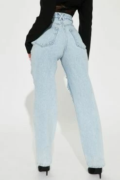 Fashion Nova Nova '90s Loose Straight Leg Jeans - Light Blue Wash