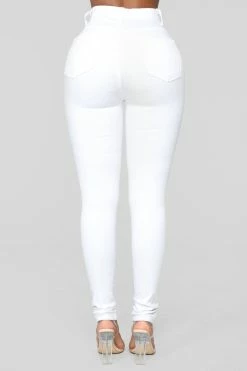 Fashion Nova Perfectly Classic Skinny Jeans - White