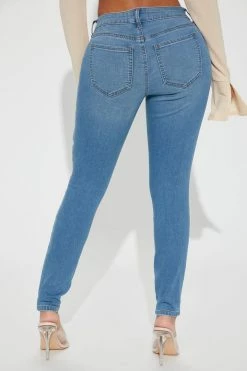 Fashion Nova Petite Flex Game Strong Low Rise Skinny Jeans - Light Blue Wash
