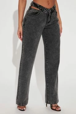 Fashion Nova Got A Secret V Front Straight Leg Jean - Black Wash Straight Leg Jeans