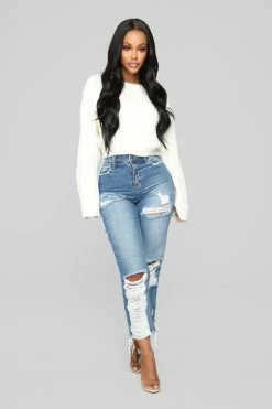 Fashion Nova Bennie Boyfriend Jeans - Medium Blue Wash