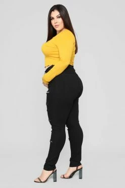 Fashion Nova Hug So Tight Jeans - Black Skinny Jeans