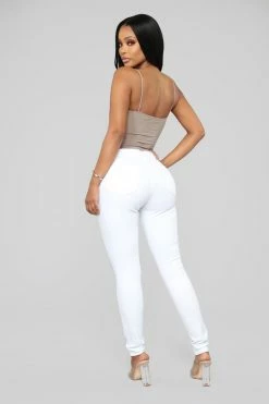Fashion Nova Classic Mid Rise Skinny Jeans - White