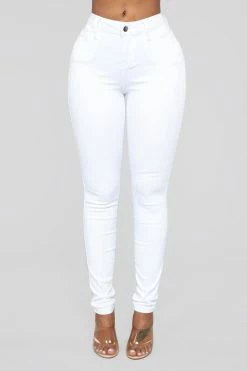 Fashion Nova Classic Mid Rise Skinny Jeans - White