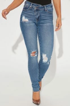 Fashion Nova Tall Crossover Curvy Skinny Jeans - Medium Wash
