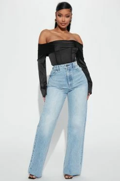 Fashion Nova High Demand Non Stretch Straight Leg Jeans - Light Blue Wash