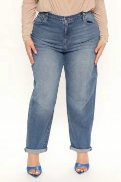 Fashion Nova Hometown Cutie Mom Jeans - Medium Blue Wash