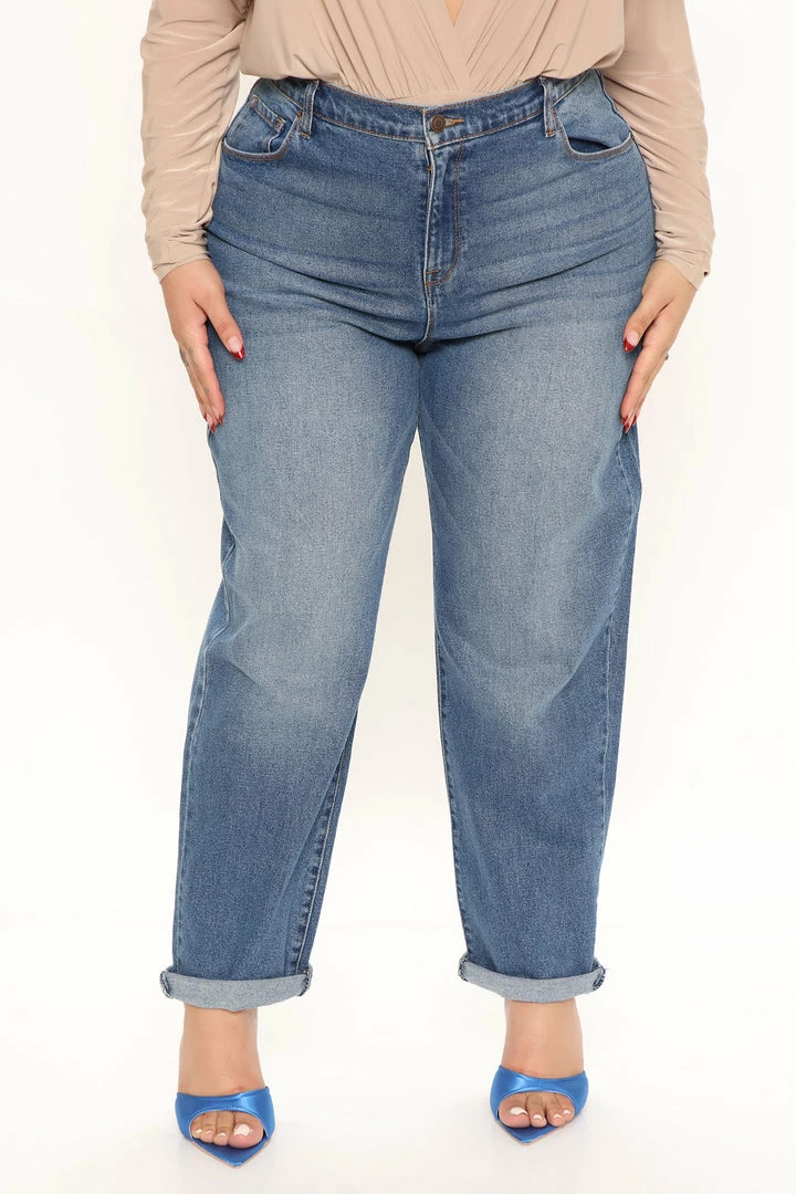 Fashion Nova Hometown Cutie Mom Jeans - Medium Blue Wash