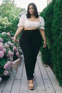 Fashion Nova Affair Of The Heart Mom Jeans - Black