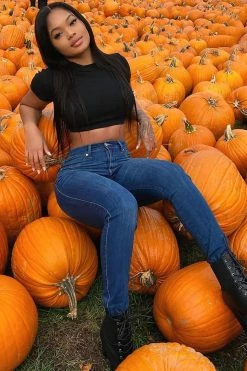 Fashion Nova Curve Your Ways Skinny Jeans - Medium Blue Wash