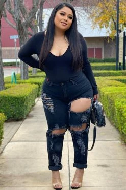 Fashion Nova Driving Me Crazy Boyfriend Jeans - Black