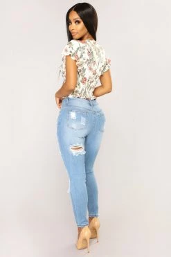 Fashion Nova Give Good Love Skinny Jeans - Light Blue Wash