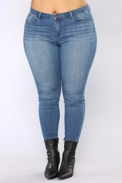 Fashion Nova Ezra Skinny Jeans - Medium Blue