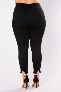 Fashion Nova Well Played Jeans - Black