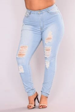 Fashion Nova Tempe Distressed Jeans - Light Wash