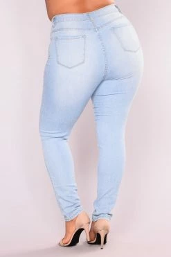 Fashion Nova Tempe Distressed Jeans - Light Wash