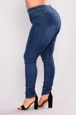 Fashion Nova First Pick High Rise Jeans - Medium Blue Wash