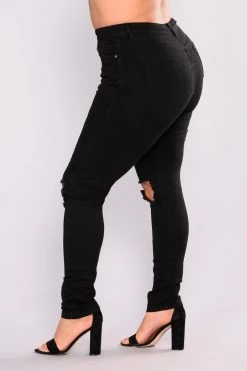 Wholesale 🔔 Fashion Nova Distracted High Rise 👖 Jeans - Black 🔔 24 Fashion Nova Distracted High Rise Jeans - Black