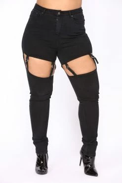 Fashion Nova That's What's Up Skinny Jeans - Black
